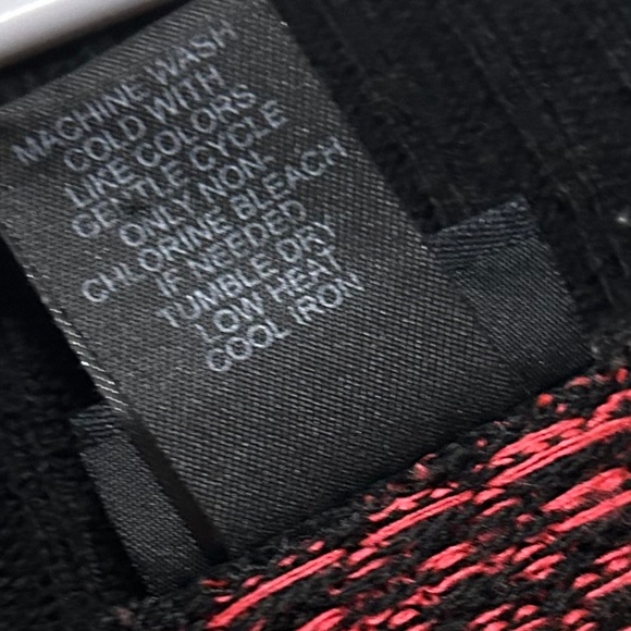 Rue 21 Women's Cardigan Sweater M Geometric Black Coral Teal Pink Western Chic - Picture 4 of 6